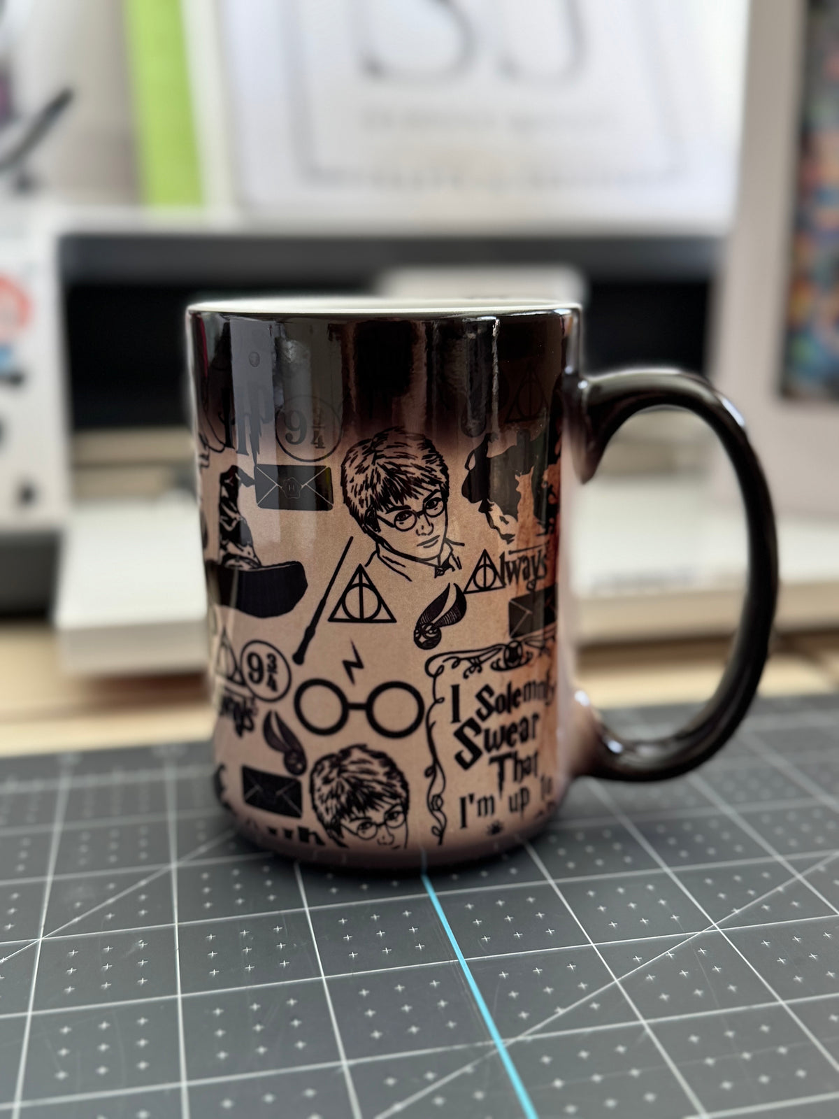 HP MAGIC COLOR CHANGING MUG